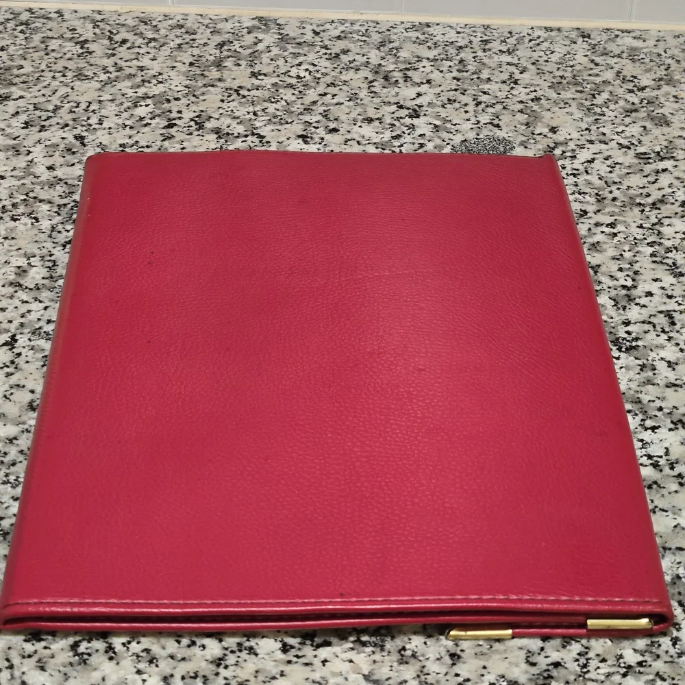 ​Vintage HAZEL Red Pebbled Leather Executive Portfolio / Document Case
